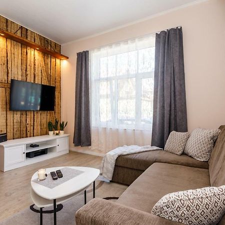 Morgenstern B&B Пярну Экстерьер фото