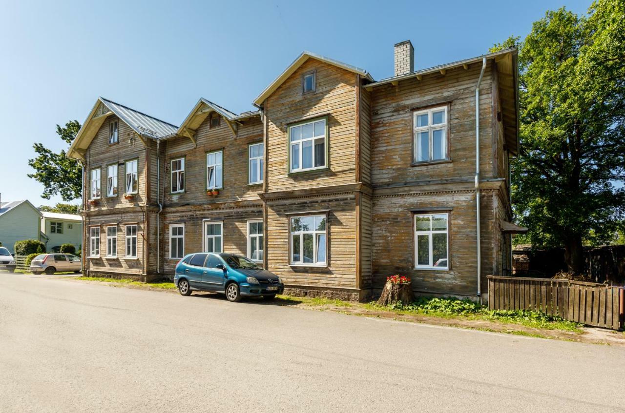 Morgenstern B&B Пярну Экстерьер фото