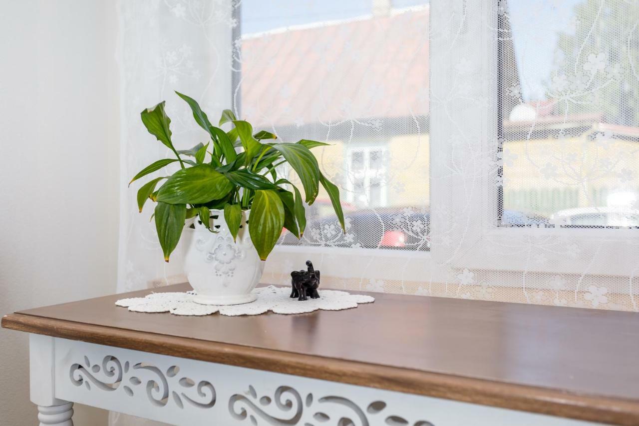 Morgenstern B&B Пярну Экстерьер фото